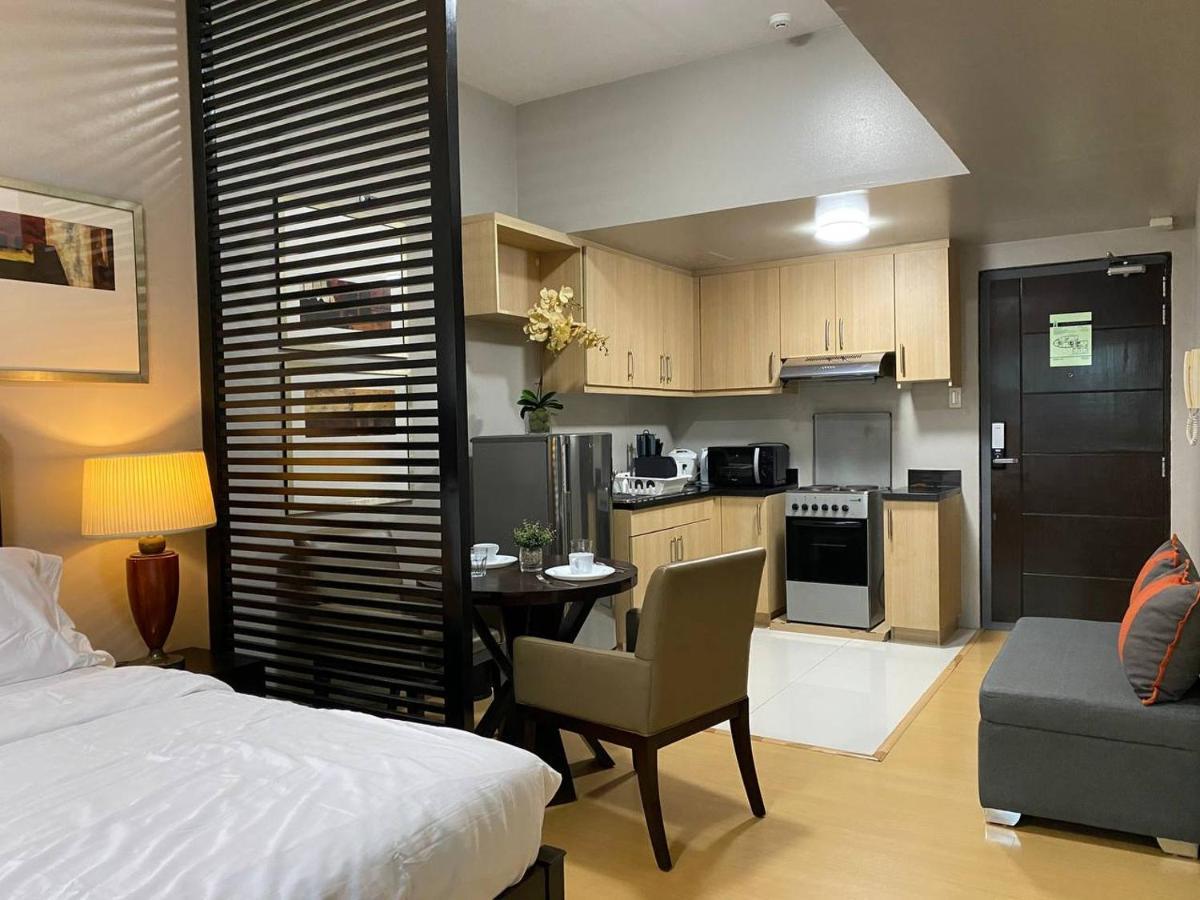 Avant At The Fort By Urban Realty Manila Exteriör bild