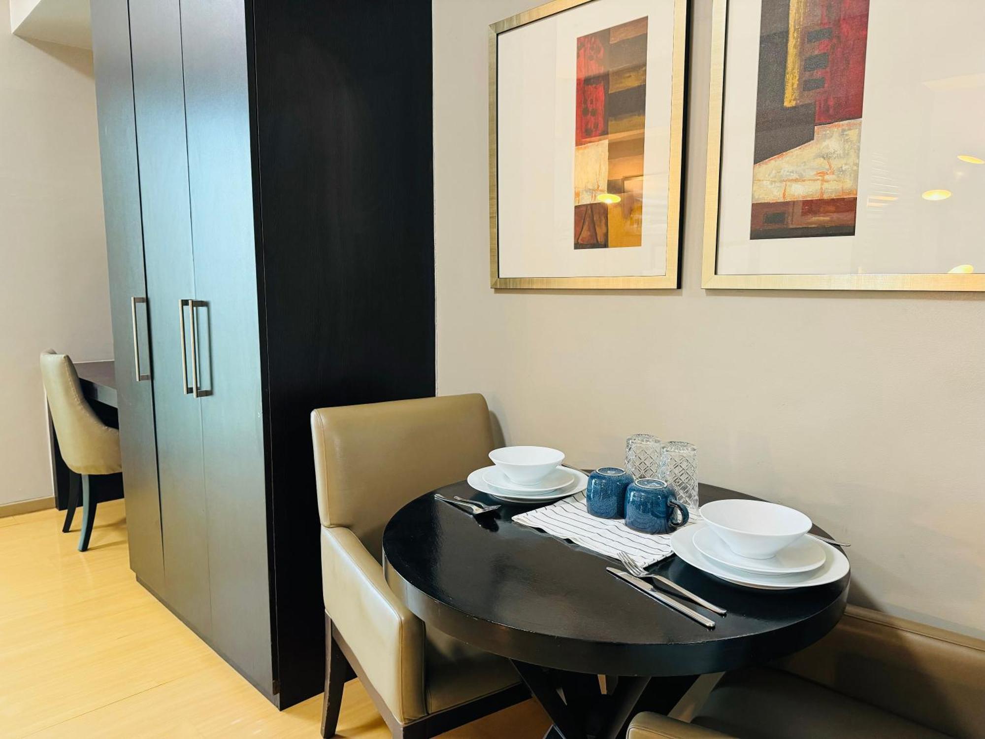 Avant At The Fort By Urban Realty Manila Exteriör bild