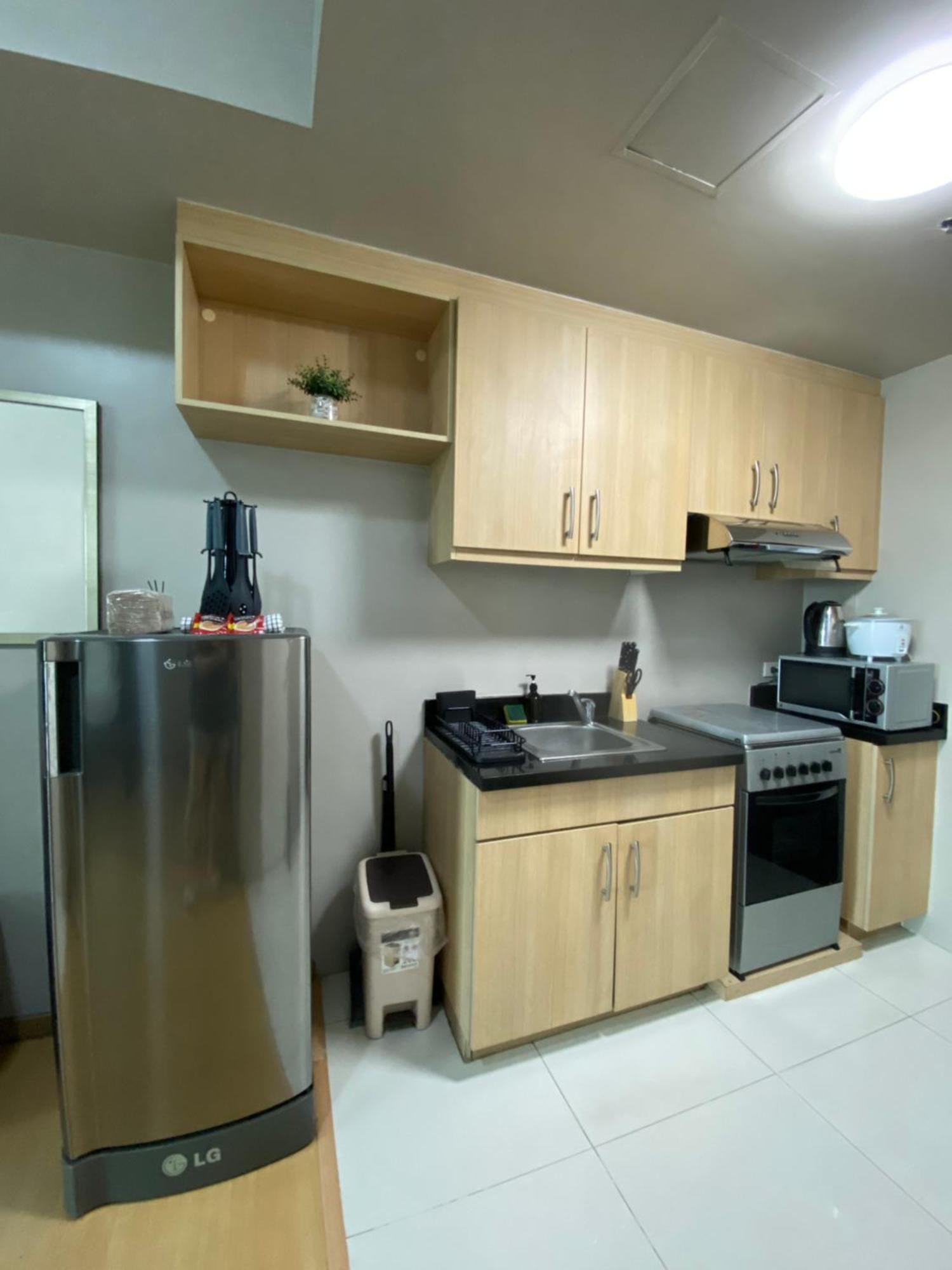 Avant At The Fort By Urban Realty Manila Exteriör bild