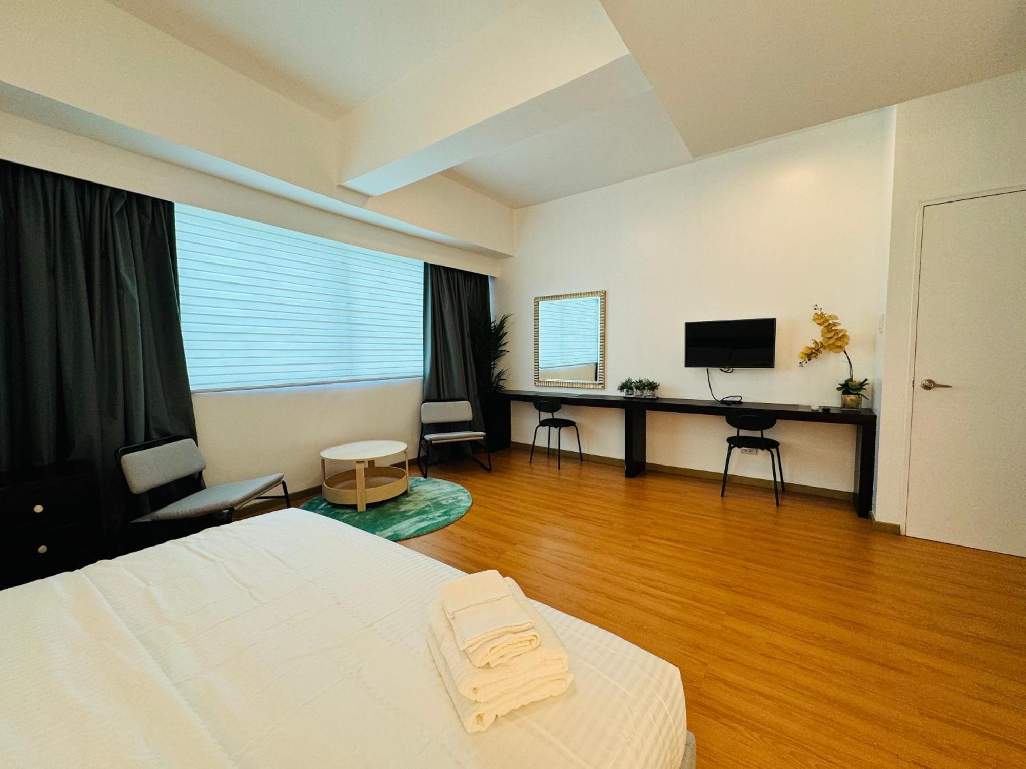 Avant At The Fort By Urban Realty Manila Exteriör bild