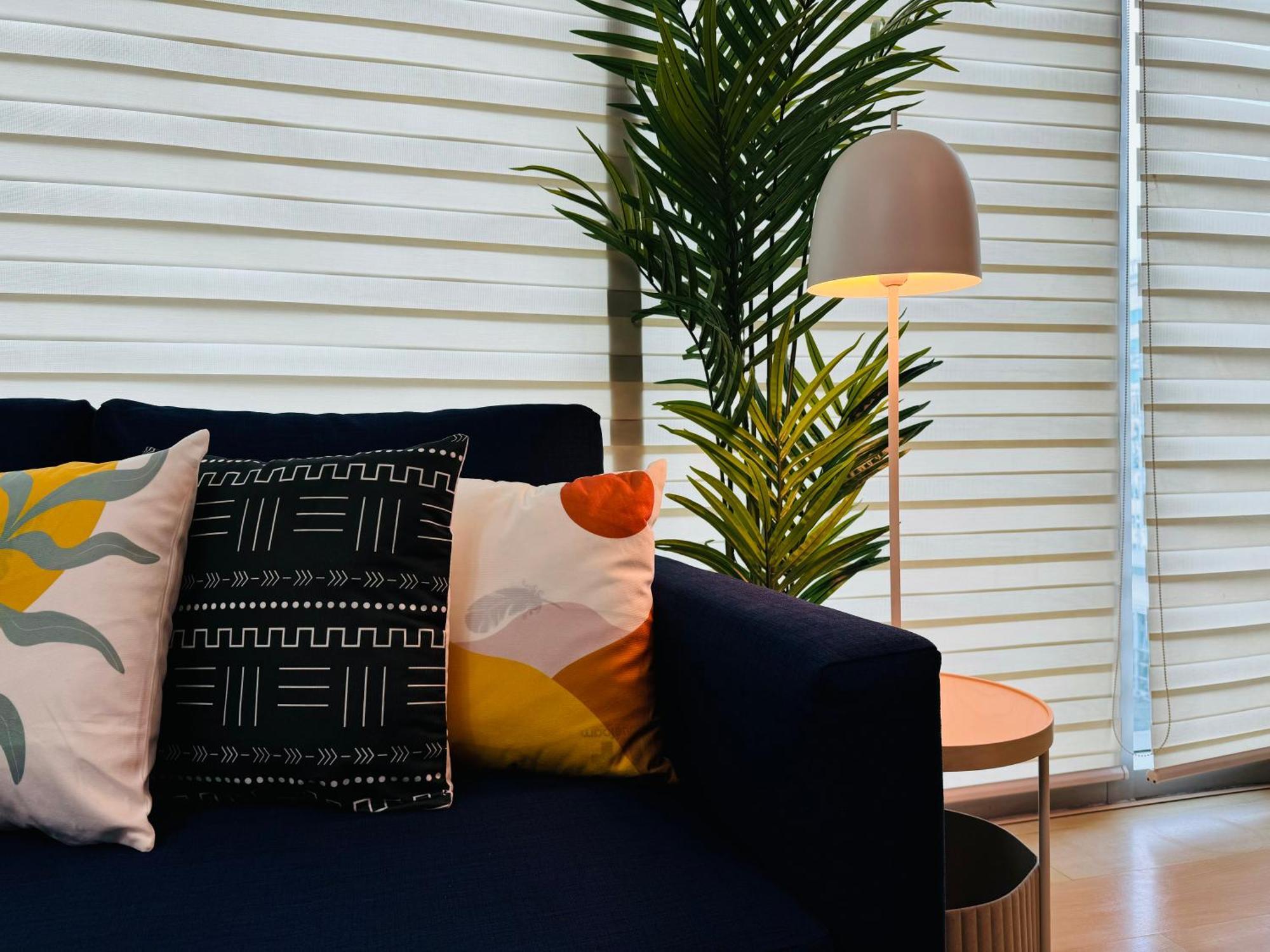Avant At The Fort By Urban Realty Manila Exteriör bild